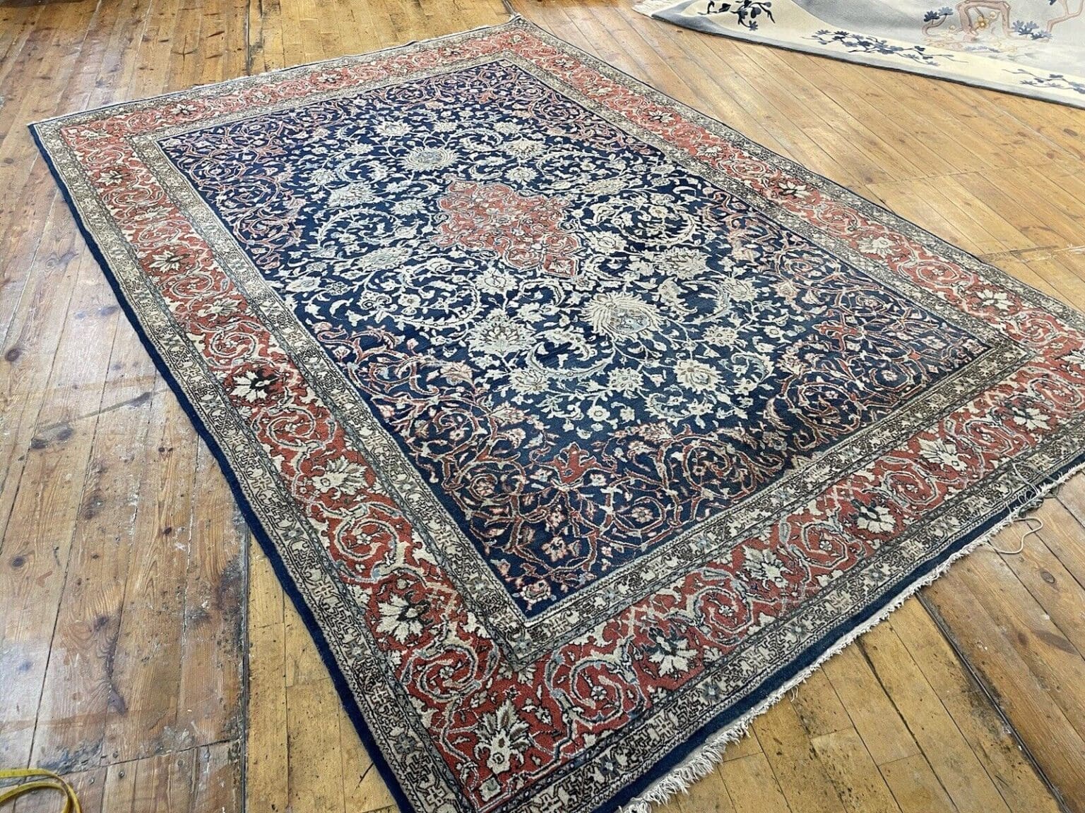 Perserteppich Sarough 310x220 cm Wolle handgeknüpft