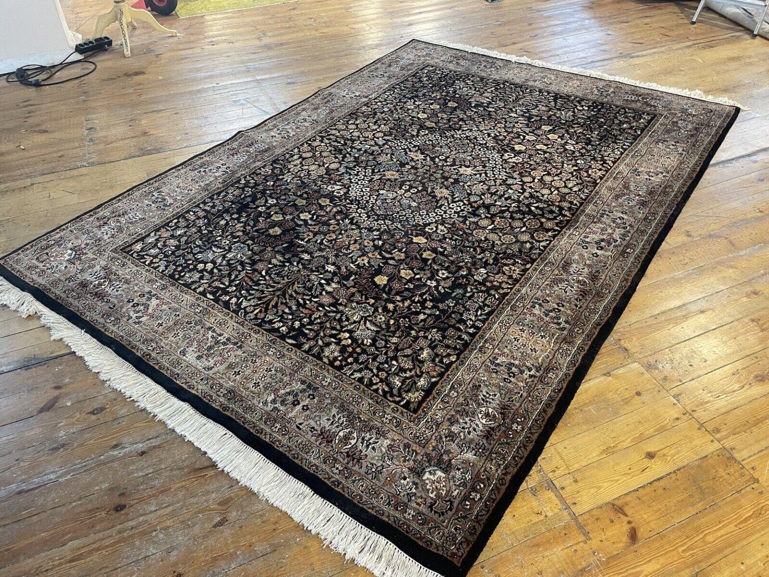Orientteppich 296x206 cm Schurwolle handgeknüpft