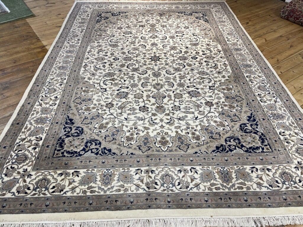 bijar-perserteppich-350x250-cm-100-schurwolle-mit-seide-klassisches-7 Orientteppich Bijar 350 x 250 cm Schurwolle handgeknüpft