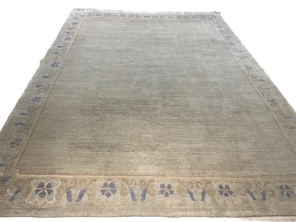 Orientteppich Nepal 340x250 cm Wolle handgeknüpft