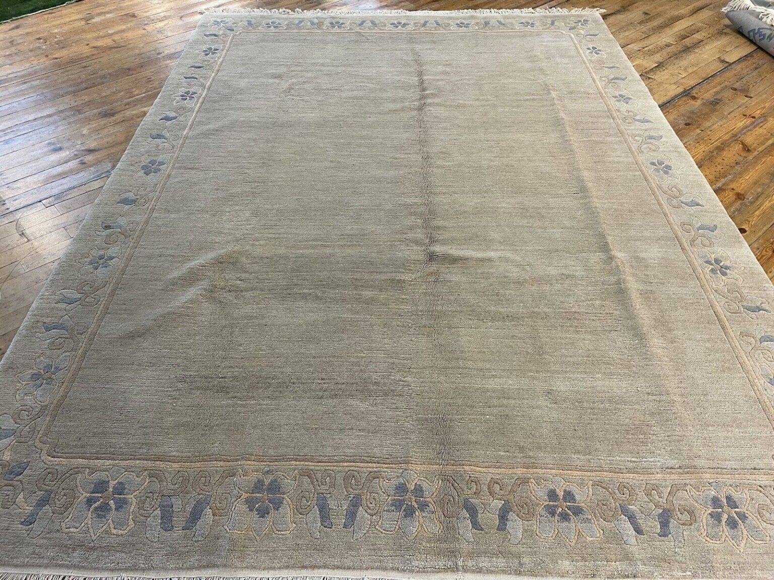 Orientteppich Nepal 340x250 cm Wolle handgeknüpft