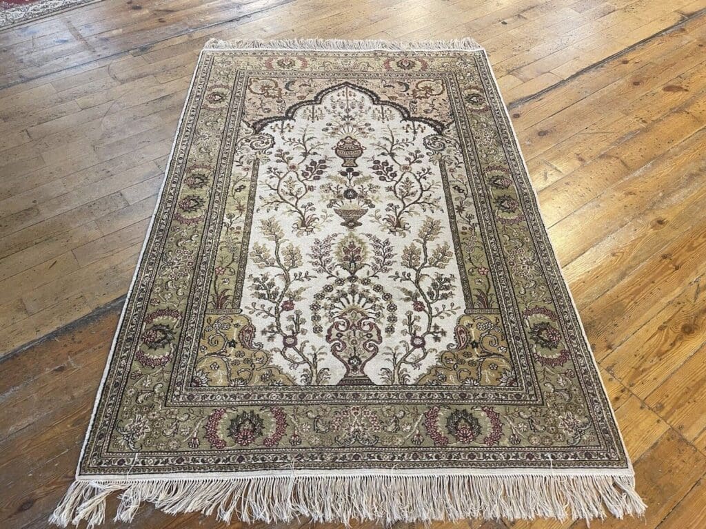 Orientteppich Kashmir 180 x 120 cm Seide handgeknüpft