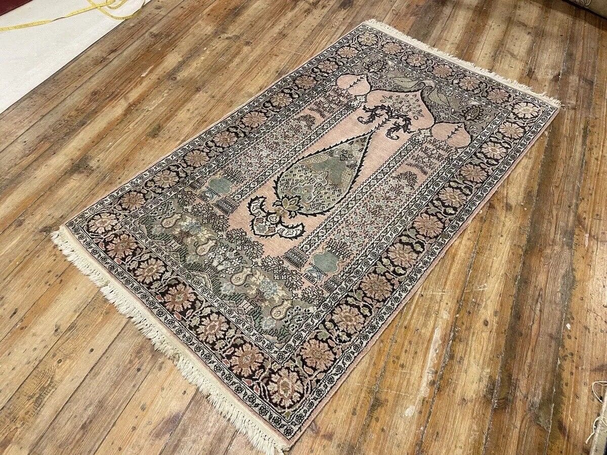 perserteppich-155x92-cm-modernes-medallion-handgeknupft-aus-100-reiner-5 Orientteppich Indien 155x92 cm Seide handgeknüpft