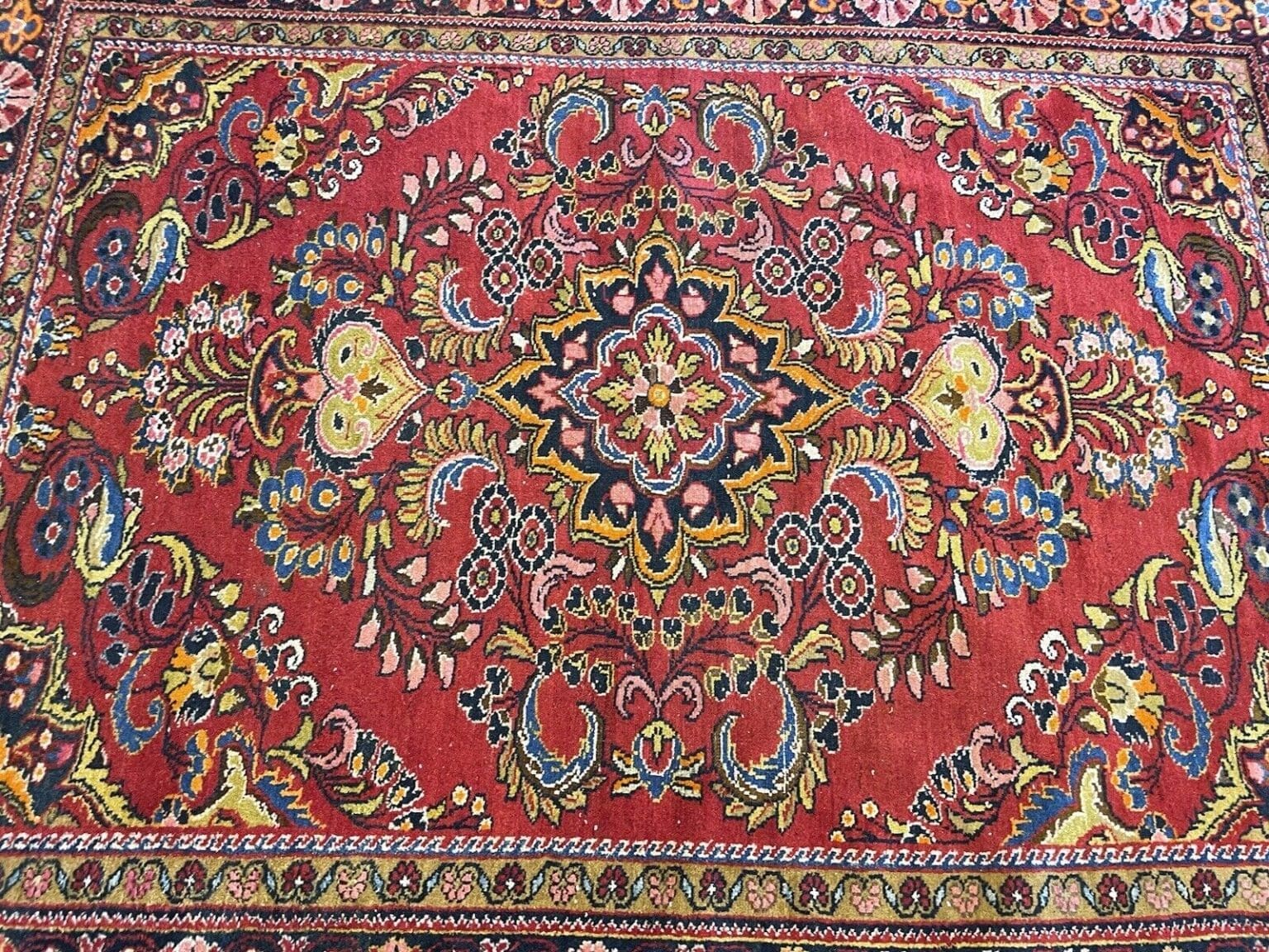 Perserteppich Lilian 185 x 150 cm Wolle handgeknüpft
