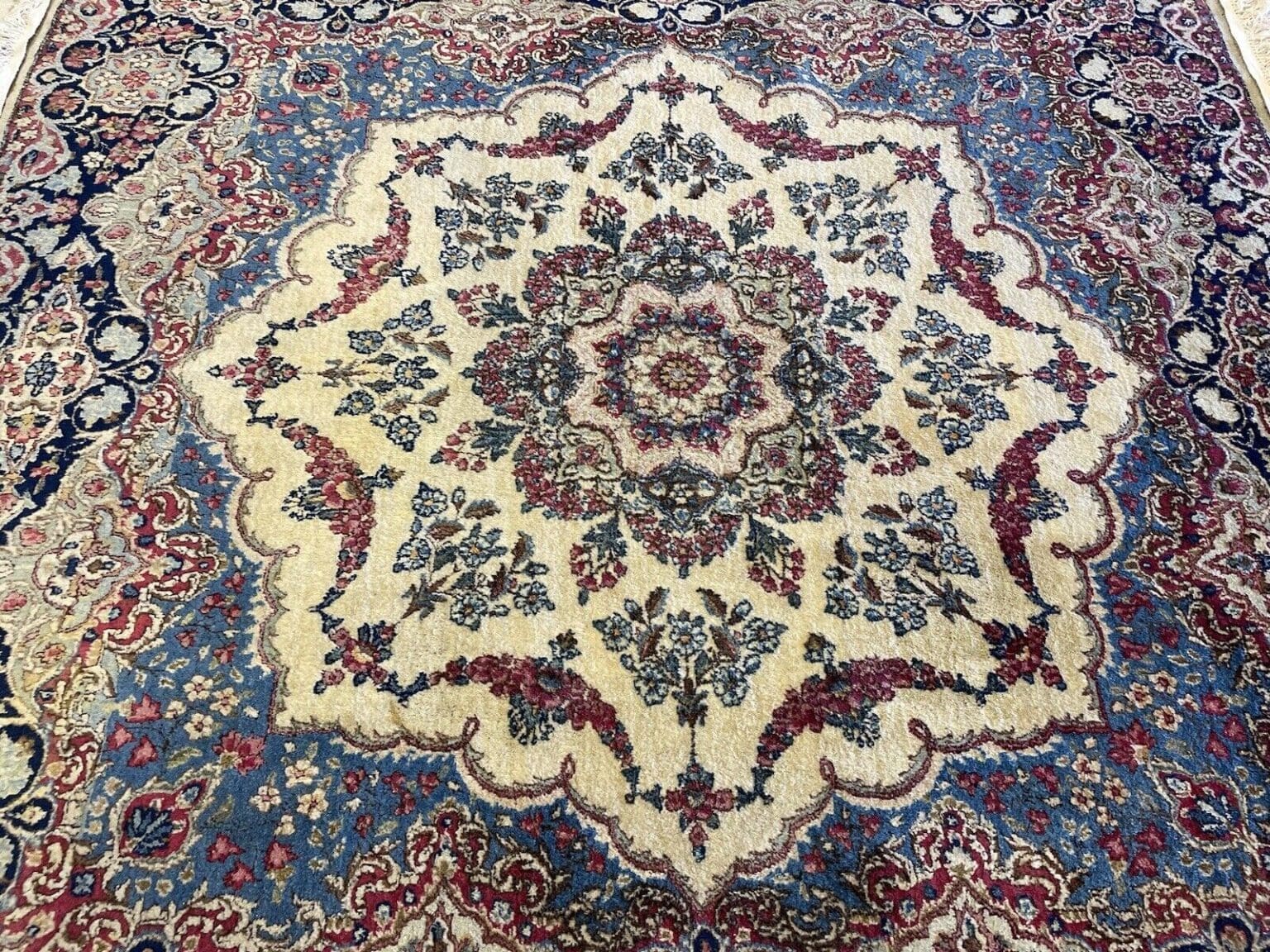 Perserteppich Kirman 180x180 cm Baumwolle handgeknüpft