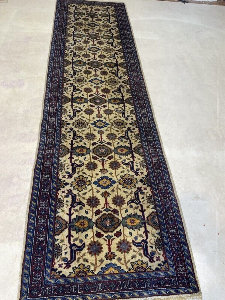 Orientteppich Sarough 343 x 95 cm Baumwolle handgeknüpft