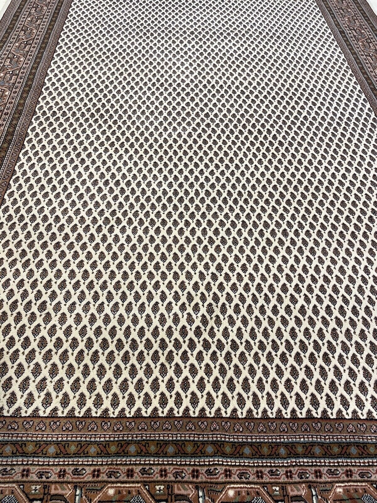 Perserteppich Sarough 300 x 200 cm Korkwolle handgeknüpft