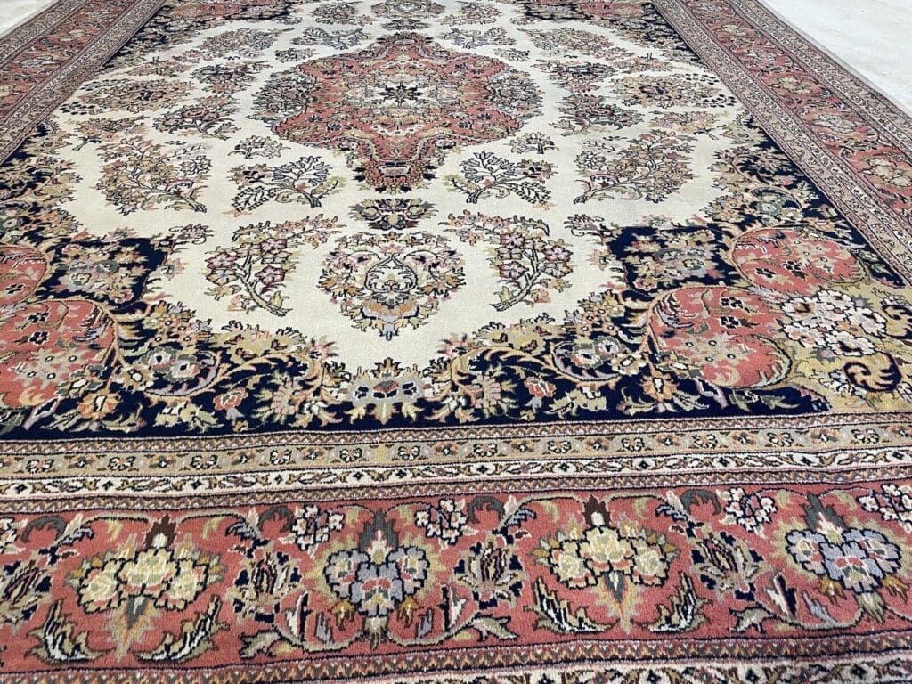 Orientteppich Kaschmir 310x250 cm Wolle handgeknüpft