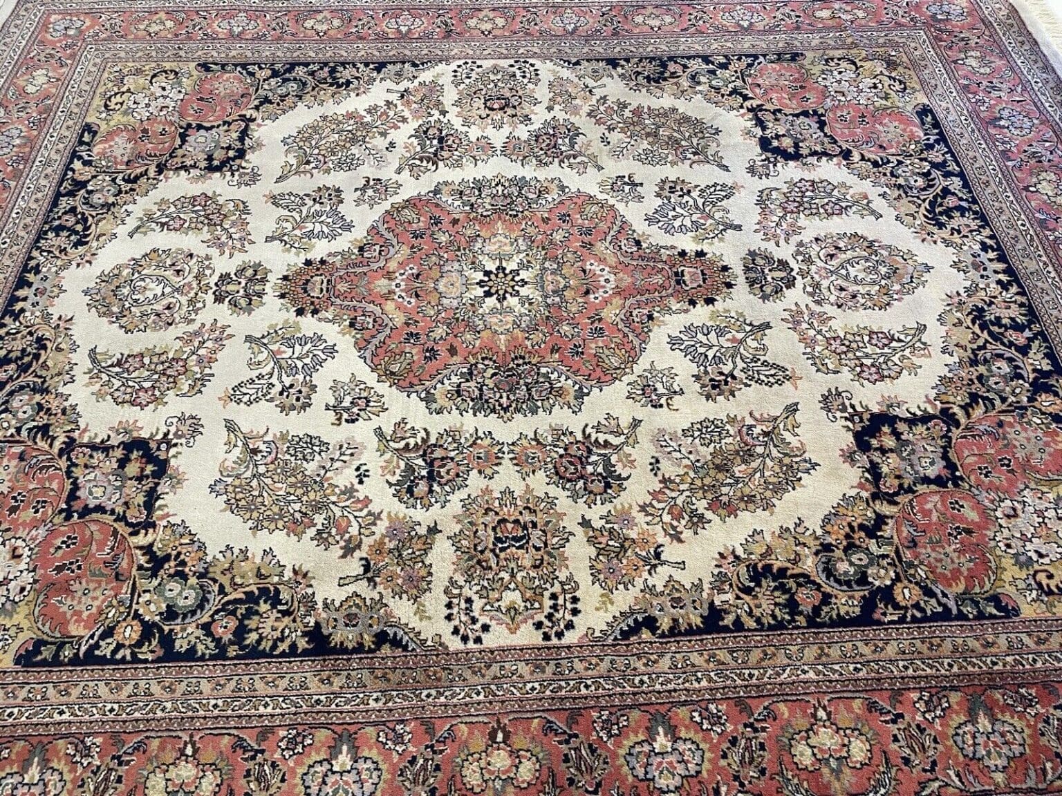 Orientteppich Kaschmir 310x250 cm Wolle handgeknüpft