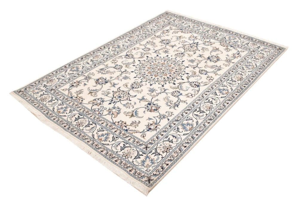 Perserteppich Nain Kaschmir 203 x 147 cm (Verkauft)