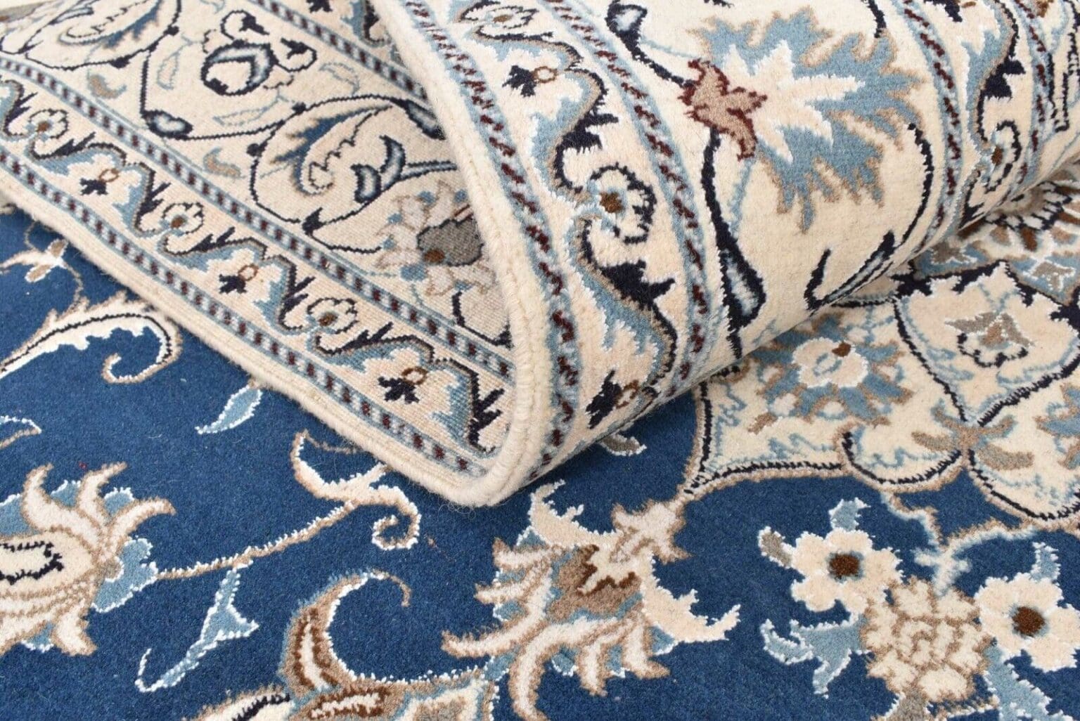 original-perserteppich-nain-kashmari-237-cm-x-166-cm-top-zustand-100-1-4 Perserteppich Nain 237 x 166 cm handgeknüpft (Verkauft)