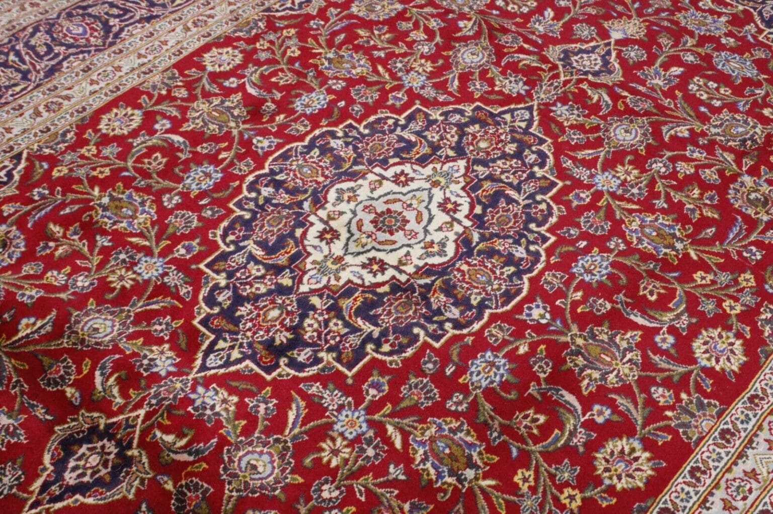 Perserteppich Keshan 340 x 242 cm Wolle handgeknüpft