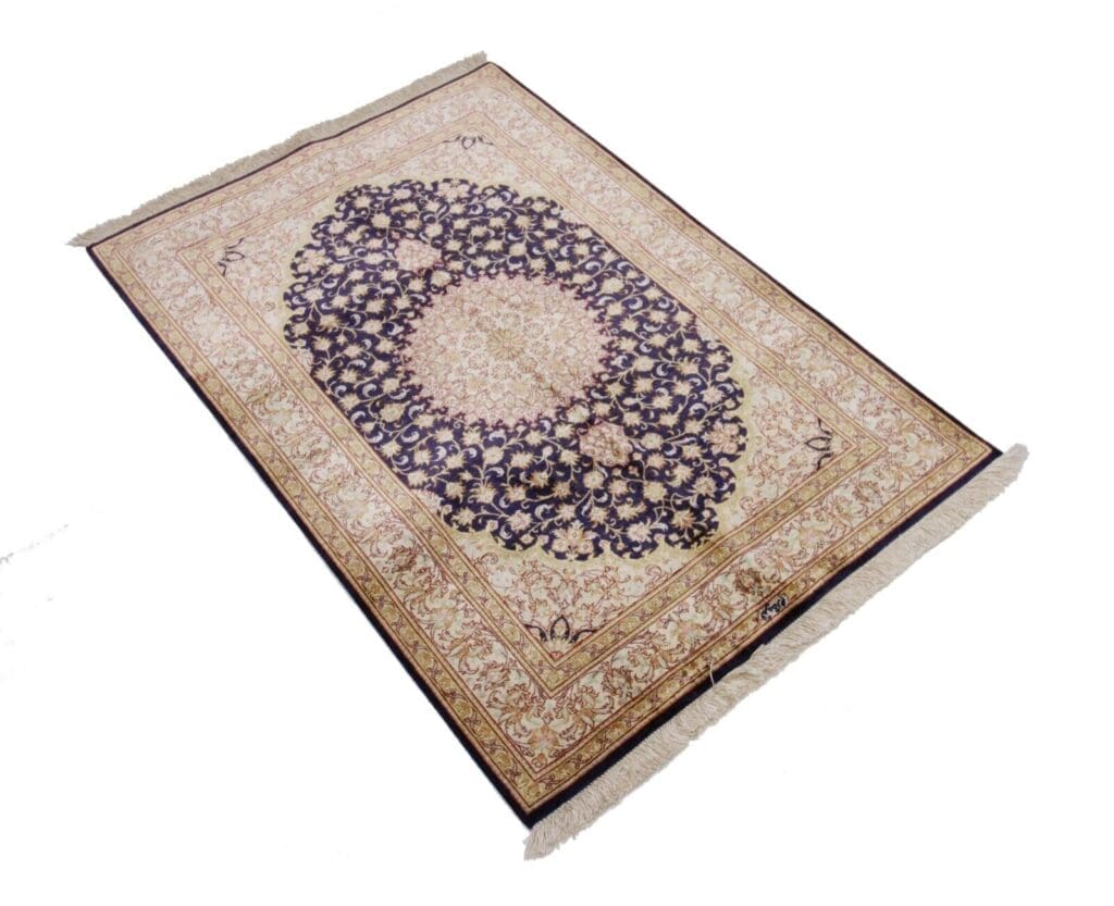 Perserteppich Ghom 118 x 81 cm Seide handgeknüpft