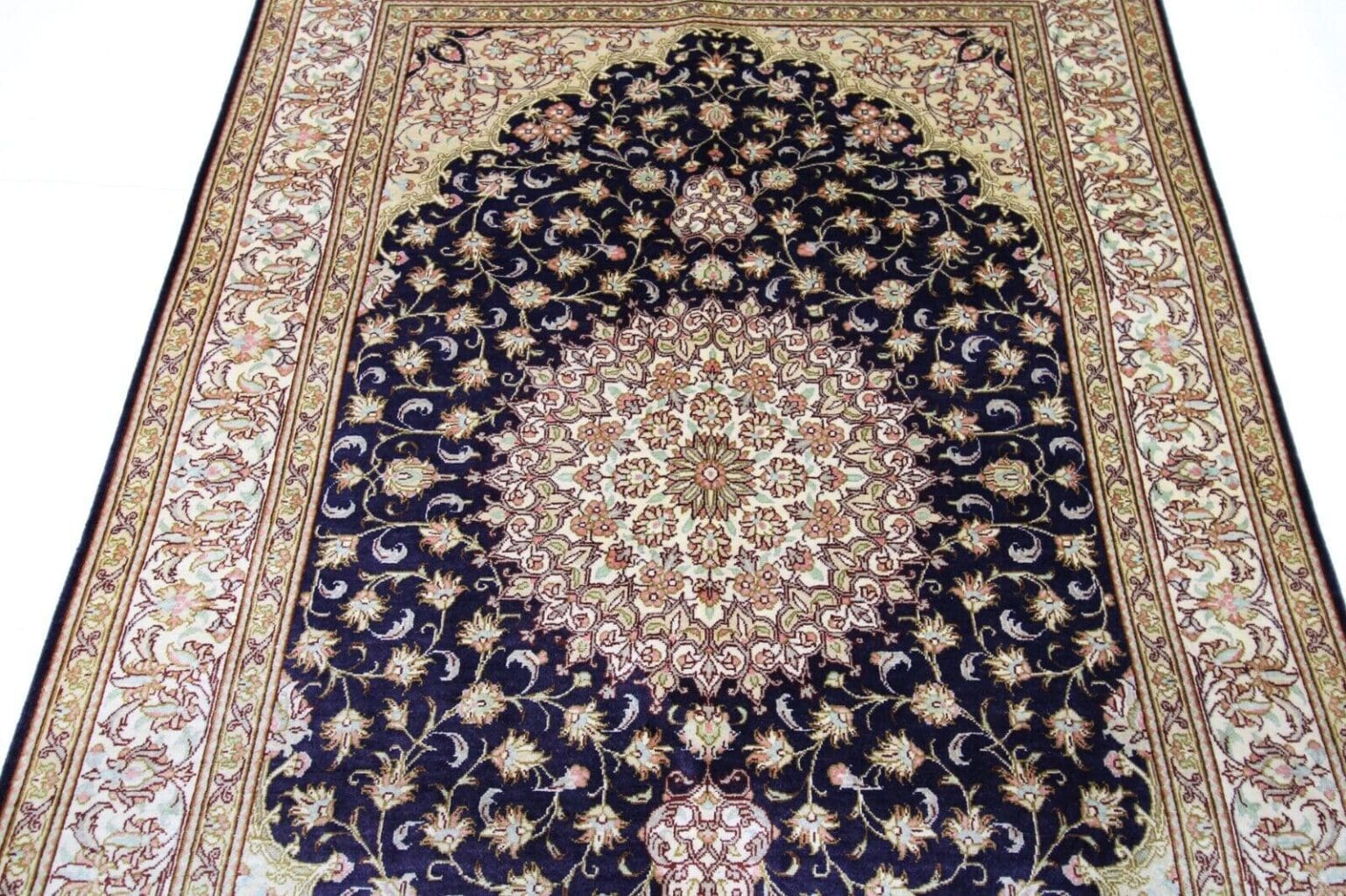 Perserteppich Ghom 118 x 81 cm Seide handgeknüpft