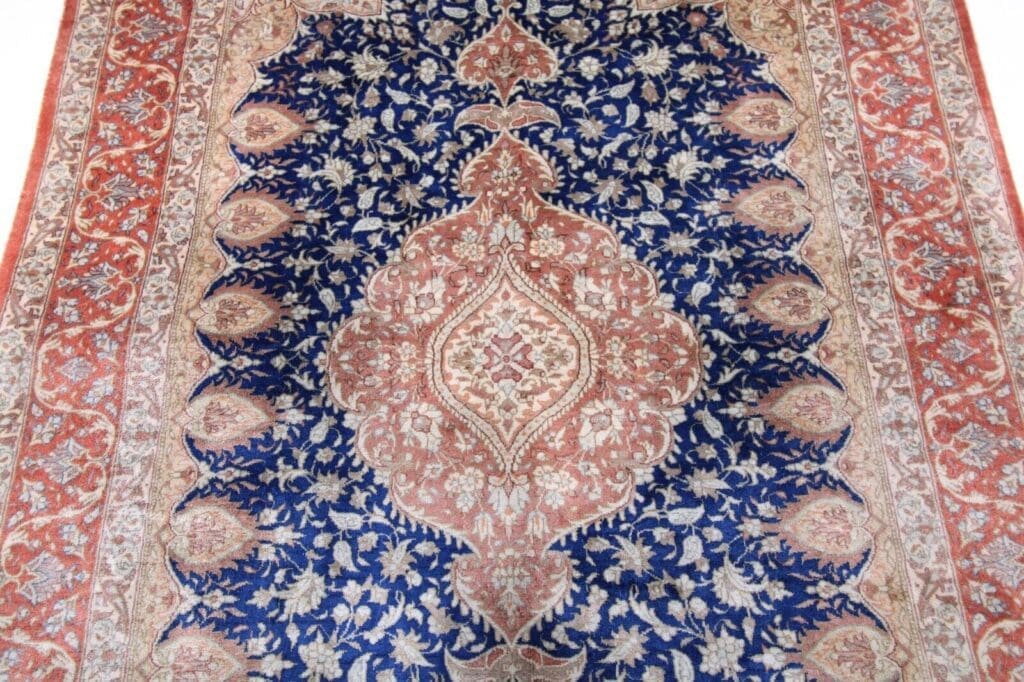 Perserteppich Qom 115 x 78 cm Seide handgeknüpft
