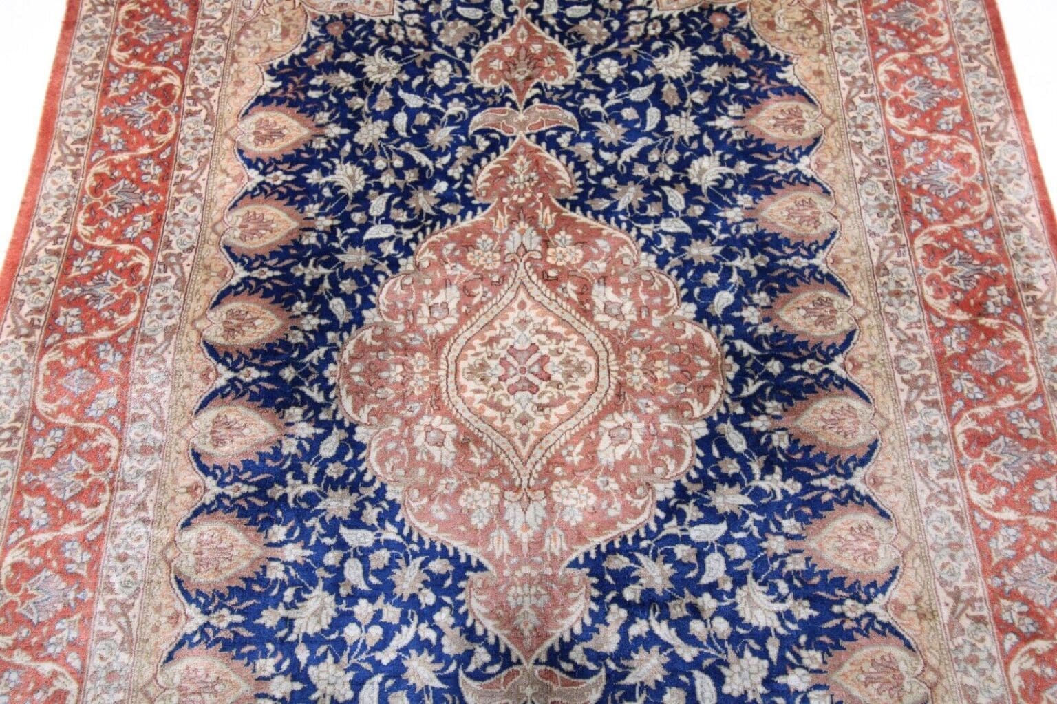 Perserteppich Qom 115 x 78 cm Seide handgeknüpft
