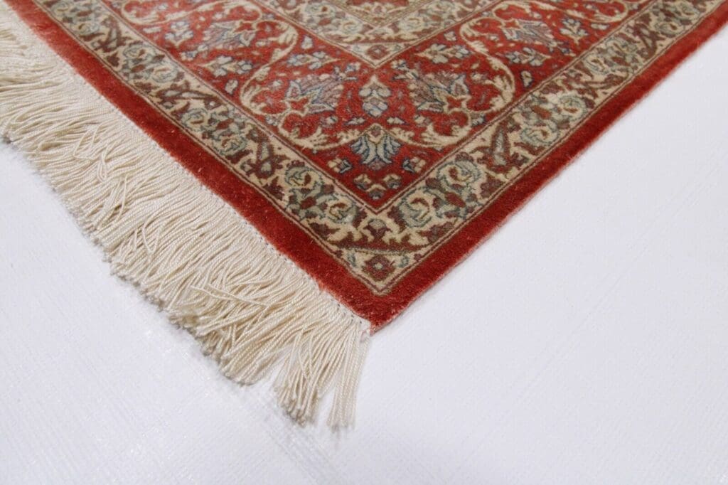 Perserteppich Qom 115 x 78 cm Seide handgeknüpft
