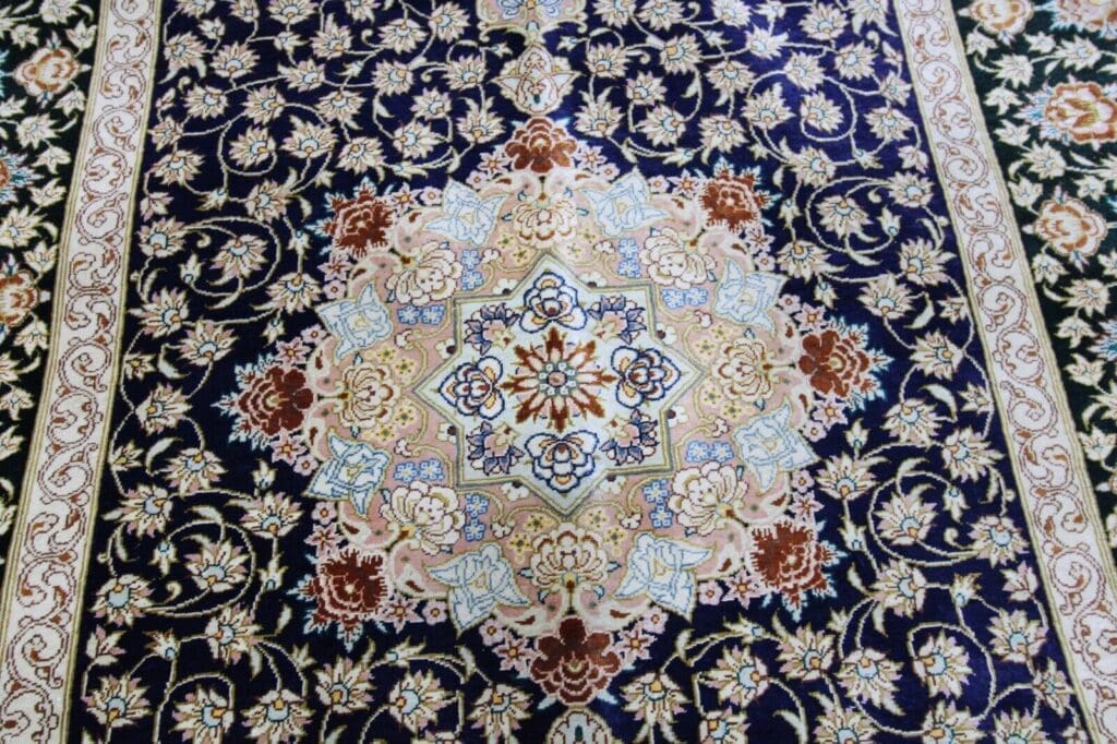 Perserteppich Ghom 125 x 80 cm Seide handgeknüpft