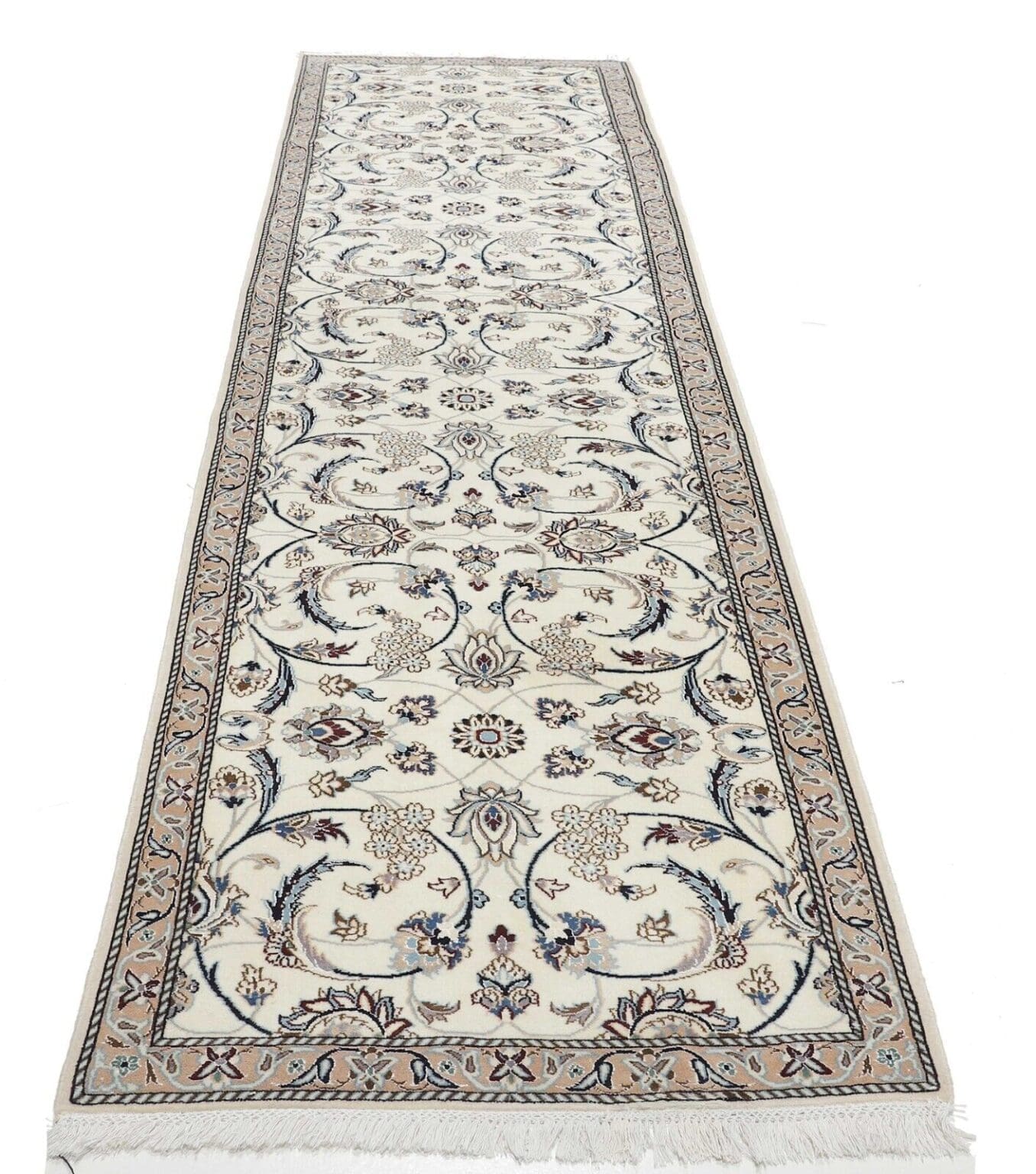 Perserteppich Nain 394 x 98 cm Seide handgeknüpft