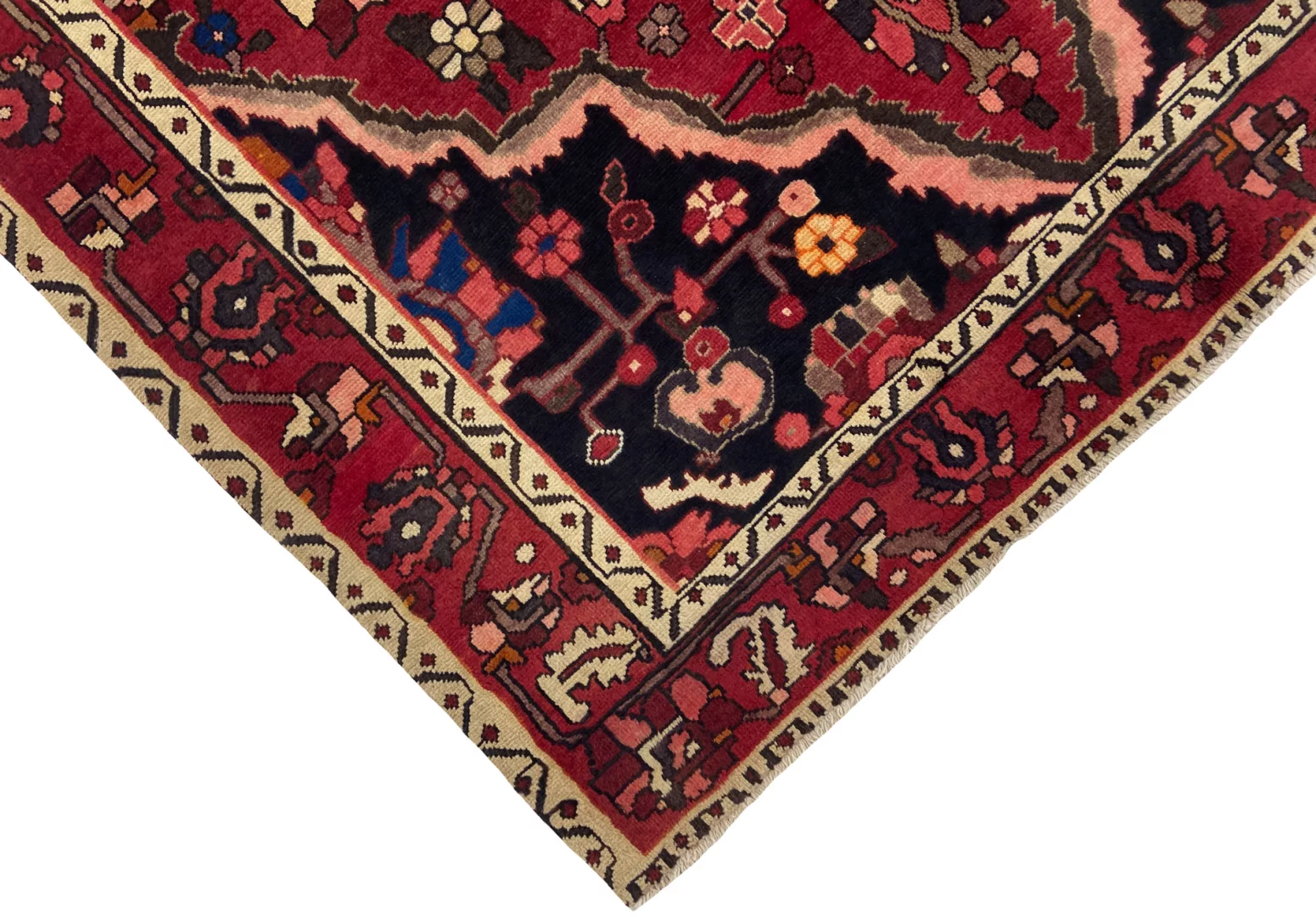 bakhtiar-teppich-204-x-163-cm-gartenmuster-mit-pflanzen-und-tiermotiven-1-3 Perserteppich Bakhtiar 204 x 163 cm Wolle handgeknüpft