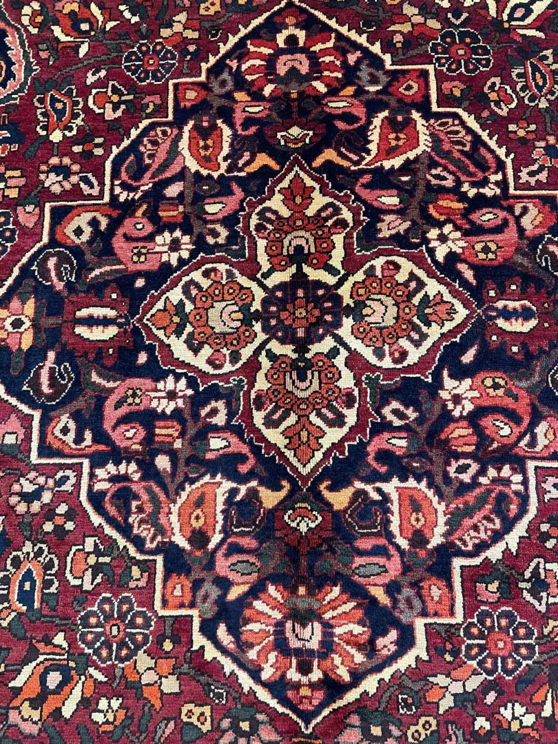 bakhtiar-teppich-303-x-207-cm-kheshti-gartenmuster-starke-und-weiche-5 Perserteppich Bakhtiar 303 x 207 cm Wolle handgeknüpft