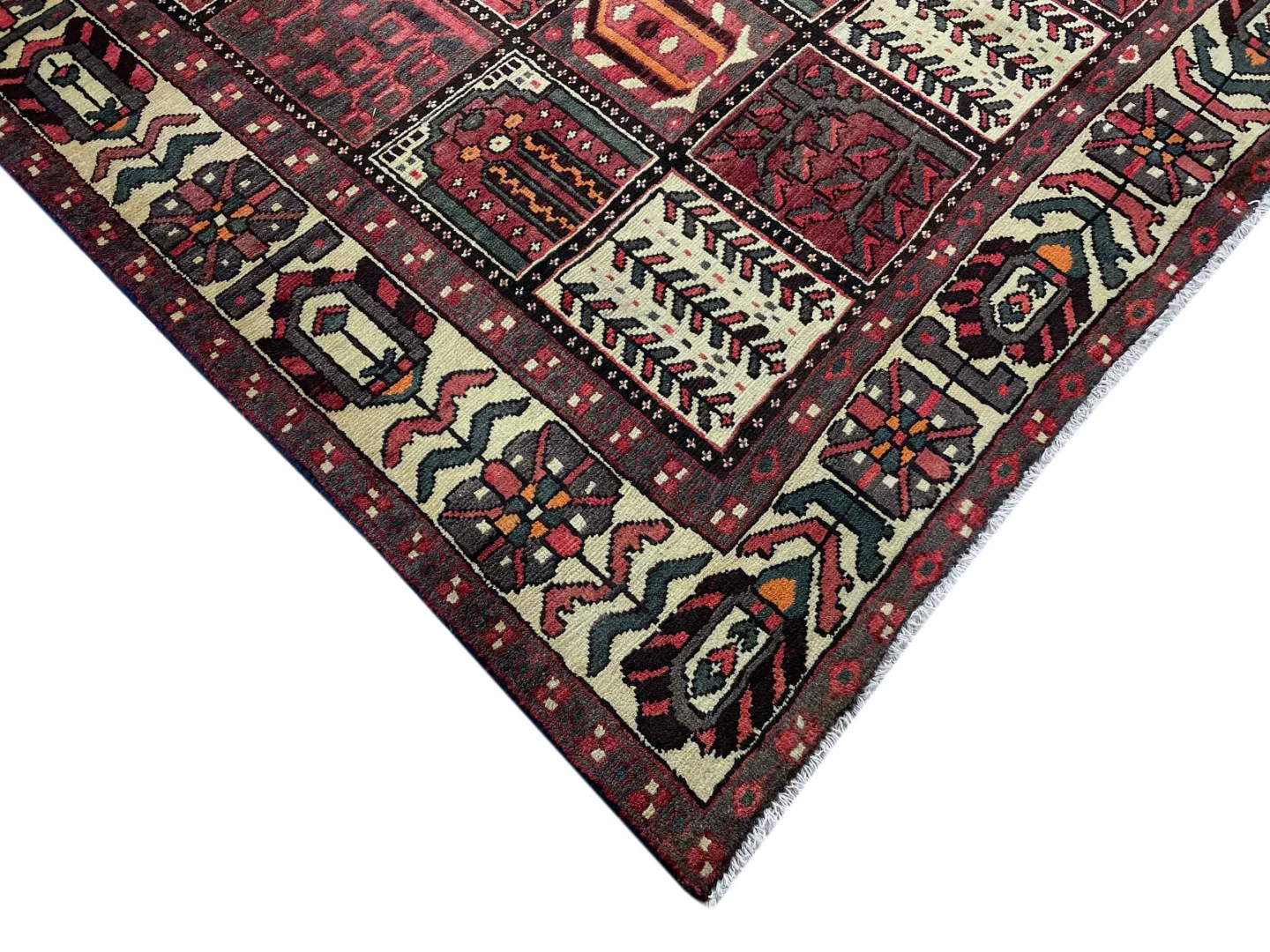 bakhtiar-teppich-303-x-200-cm-150000-200000-knoten-m-1-3 Perserteppich Bakhtiar 303 x 200 cm Wolle handgeknüpft