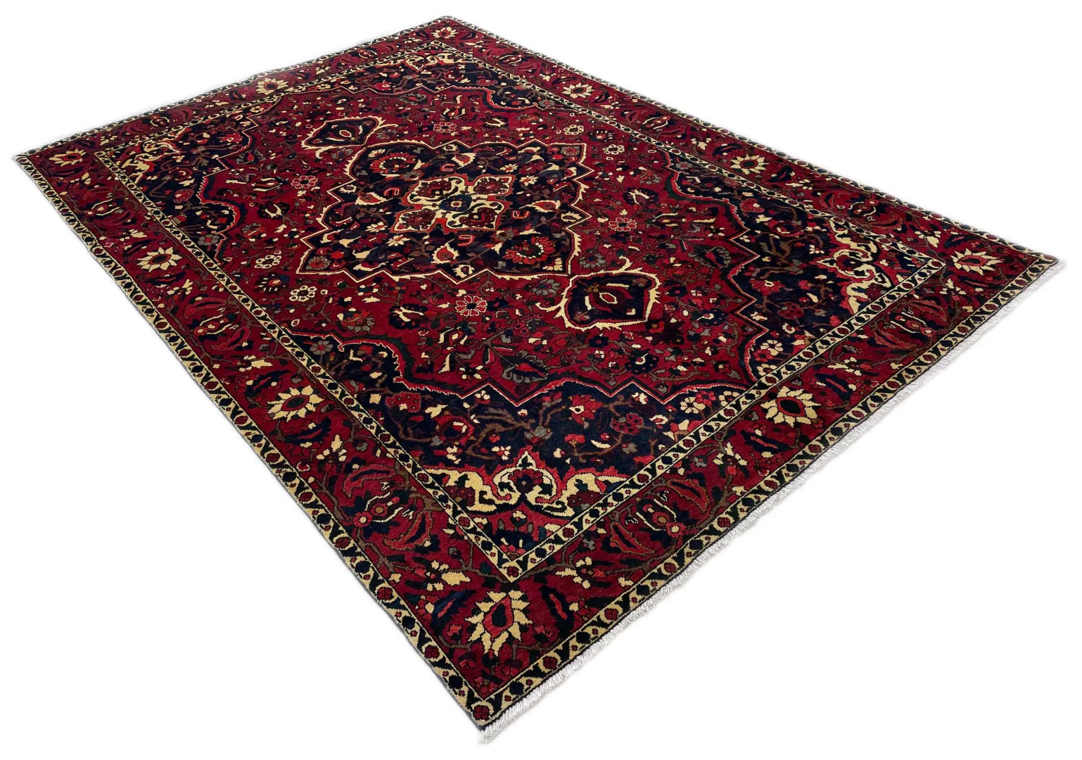 bakhtiar-teppich-305-x-208-cm-kheshti-gartenmuster-knotendichte-150000-1-2 Perserteppich Bakhtiar 305 x 208 cm Wolle handgeknüpft