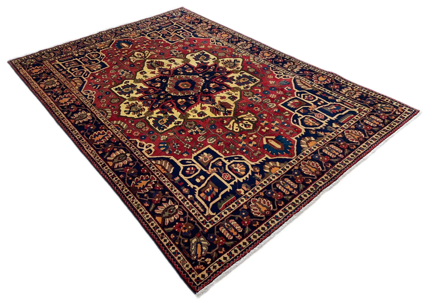 bakhtiar-teppich-313-x-217-cm-kheshti-muster-mit-150000-200000-2 Perserteppich Bakhtiar 313 x 217 cm Wolle handgeknüpft