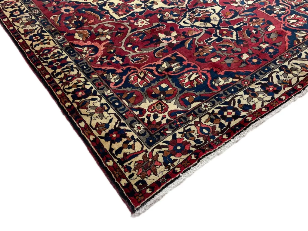 bakhtiar-teppich-318-x-218-cm-kheshti-gartenmuster-in-rot-braun-und-creme-1-3 Perserteppich Bakhtiar 318 x 218 cm Wolle handgeknüpft
