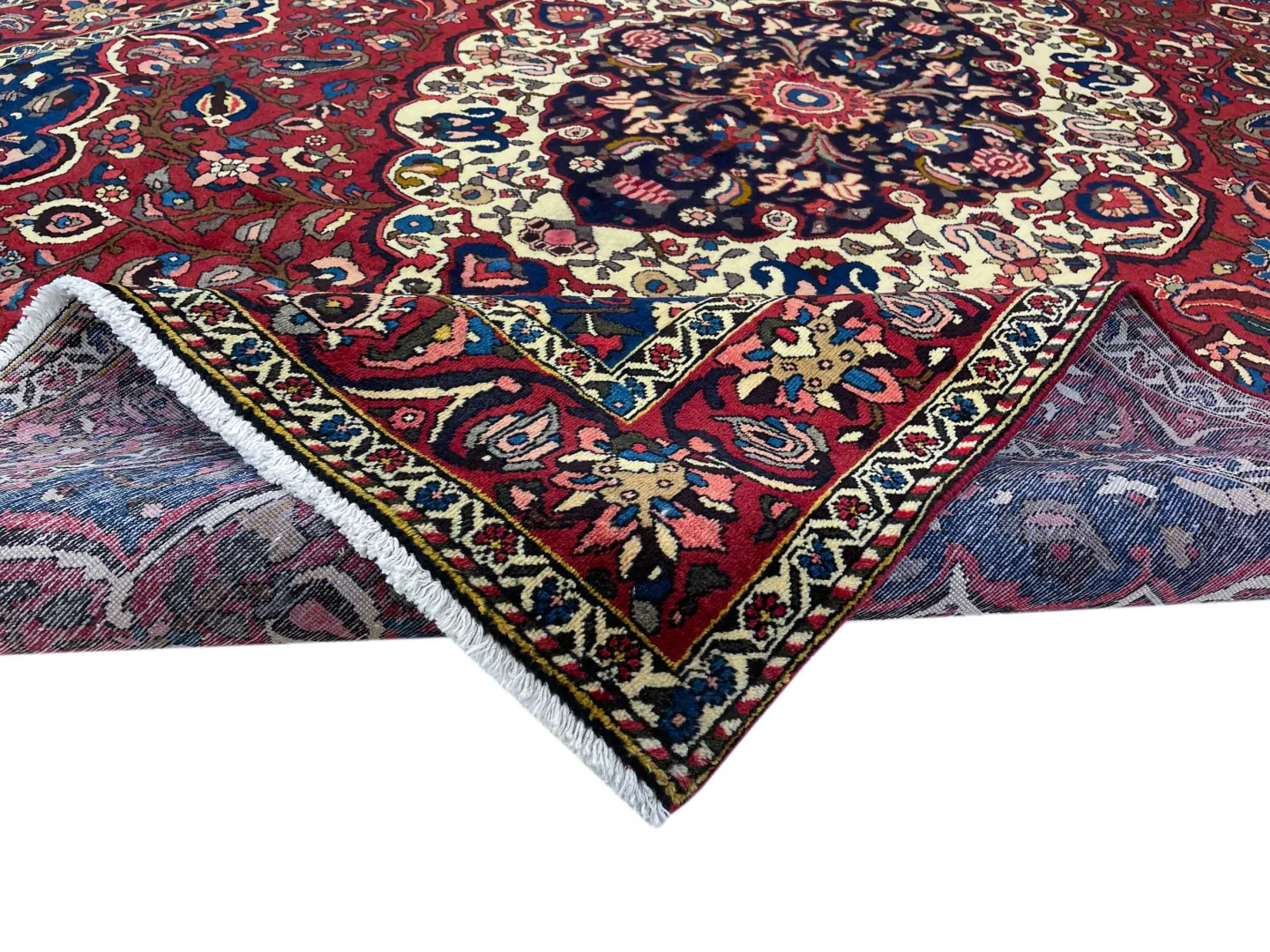 Perserteppich Bakhtiar 322 x 223 cm Wolle handgeknüpft