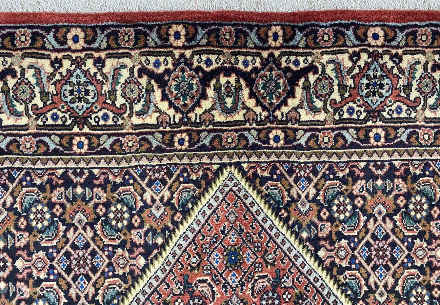 Perserteppich Bidjar 176 x 115 cm Wolle handgeknüpft