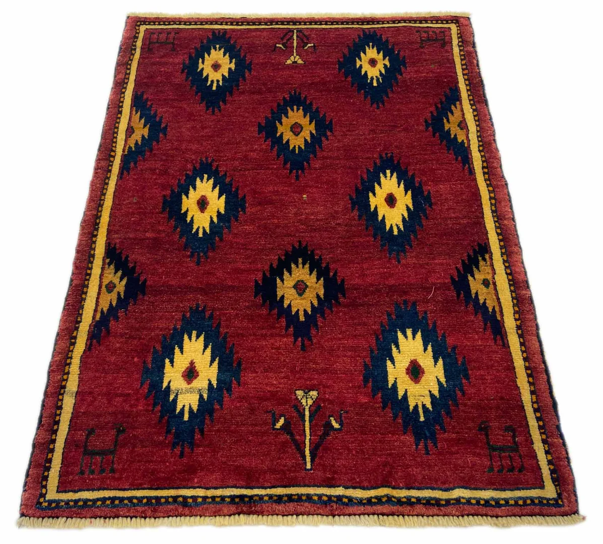 gabbeh-shuli-teppich-148-x-112-cm-ausgefallene-muster-knotendichte-90000-1 Perserteppich Fars 148 x 112 cm Wolle handgeknüpft