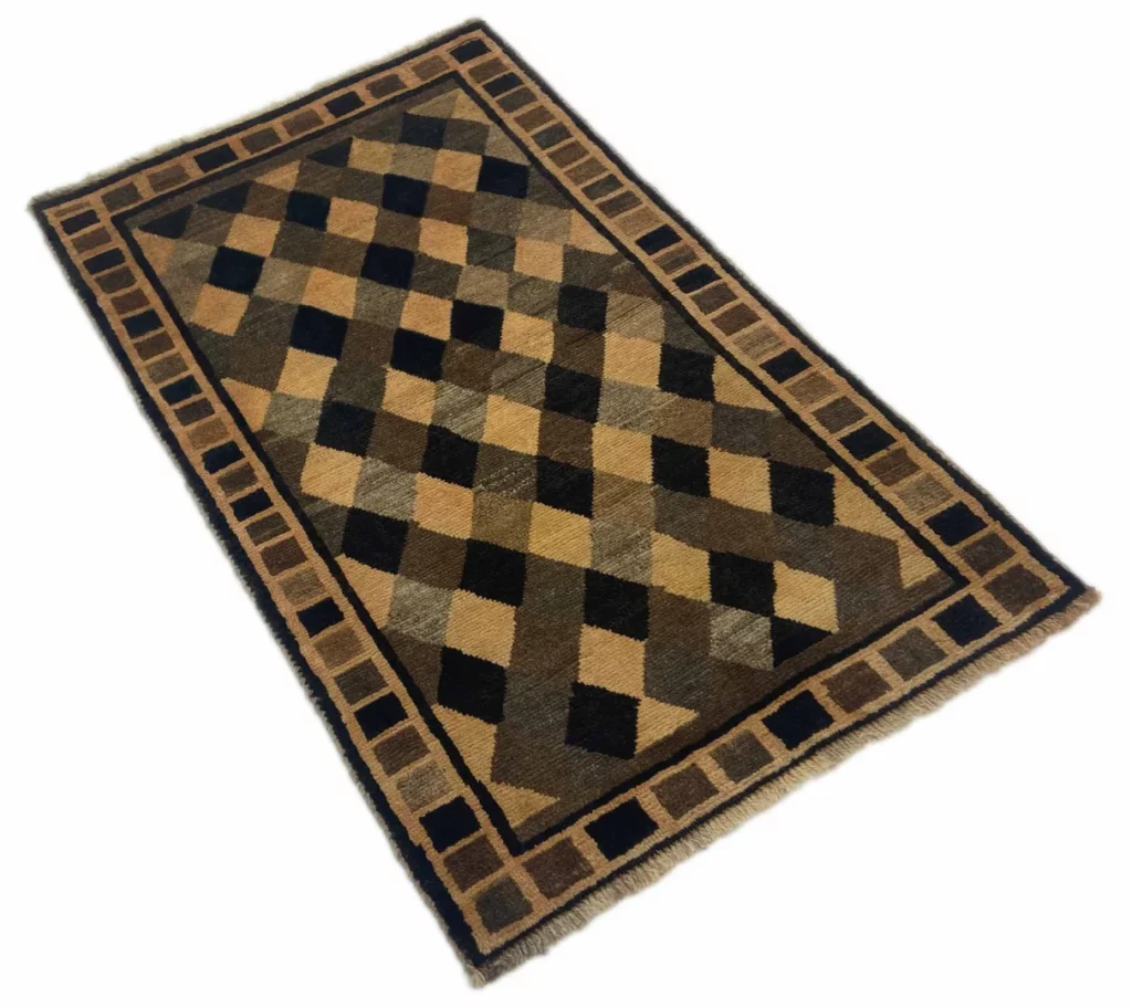 gabbeh-shuli-teppich-150-x-93-cm-ausgefallene-muster-knotendichte-90000-2 Perserteppich Fars 150 x 93 cm Wolle handgeknüpft