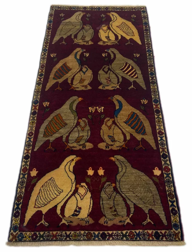gabbeh-shuli-teppich-193-x-85-cm-ausgefallene-muster-knotendichte-90000-1 Perserteppich Fars 193 x 85 cm Wolle handgeknüpft