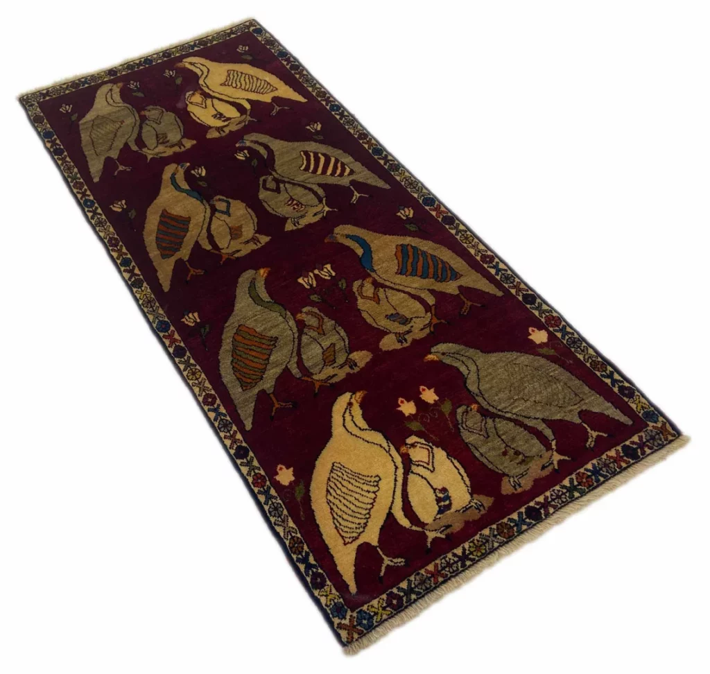 gabbeh-shuli-teppich-193-x-85-cm-ausgefallene-muster-knotendichte-90000-2 Perserteppich Fars 193 x 85 cm Wolle handgeknüpft