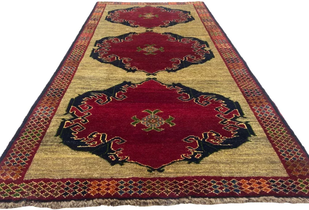 gabbeh-194-x-98-cm-gabbeh-shuli-mit-ausgefallenen-mustern-knotendichte-4 Perserteppich Fars 194 x 98 cm Wolle handgeknüpft
