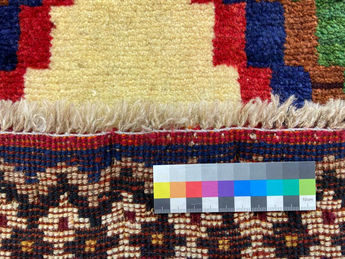 gabbeh-shuli-200-x-94-cm-90000-180000-knoten-ausgefallene-muster-auf-5 Perserteppich Fars 200 x 94 cm Wolle handgeknüpft