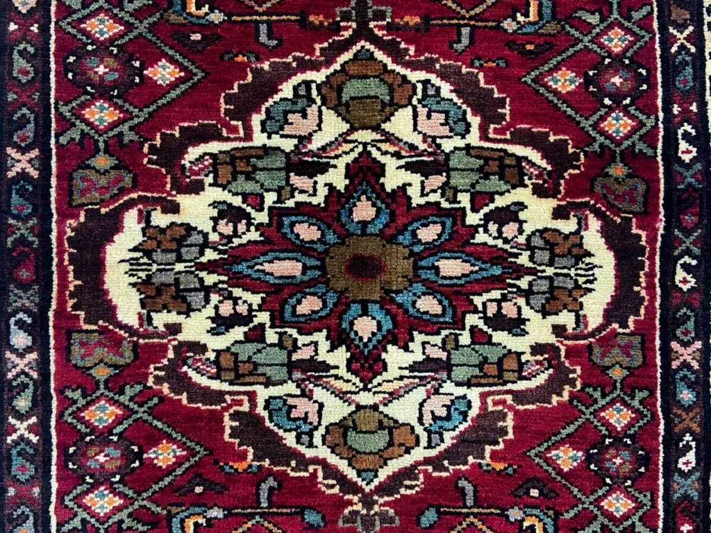 Perserteppich Hosseinabad 238 x 120 cm Wolle handgeknüpft
