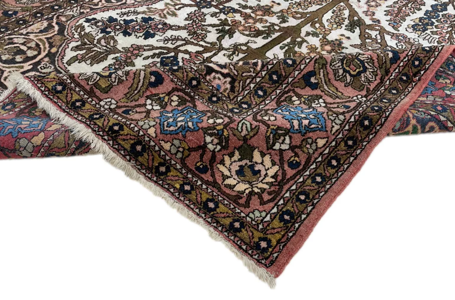 Perserteppich Isfahan 204 x 142 cm Wolle handgeknüpft