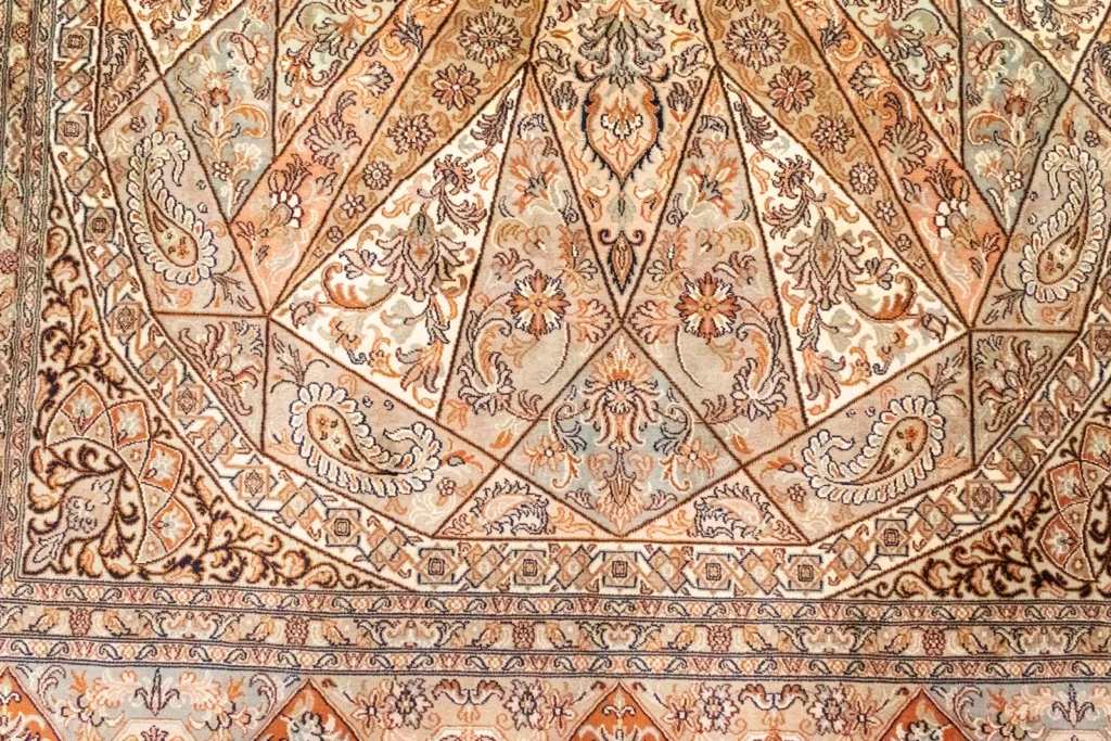 Orientteppich Nord Indien 279 x 185 cm handgeknüpft