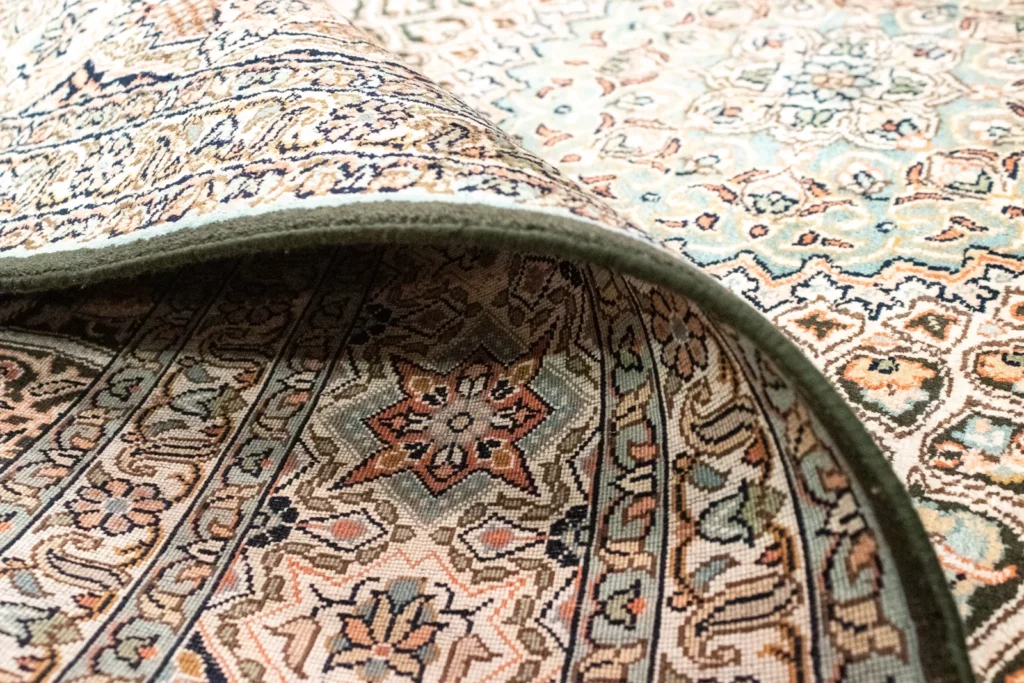 kaschmir-seide-teppich-280-x-185-cm-hohe-knotendichte-florales-feldmuster-1-7 Orientteppich Nordindien 280 x 185 cm Kaschmir handgeknüpft