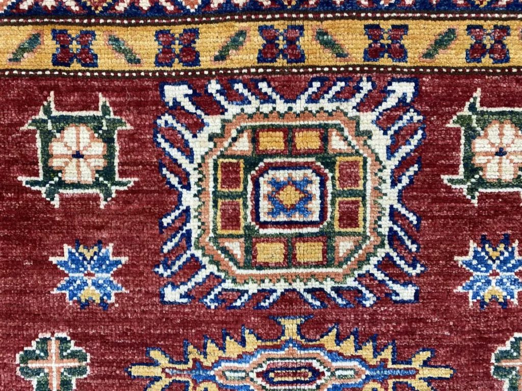 Orientteppich Kazak 233 x 186 cm Wolle handgeknüpft