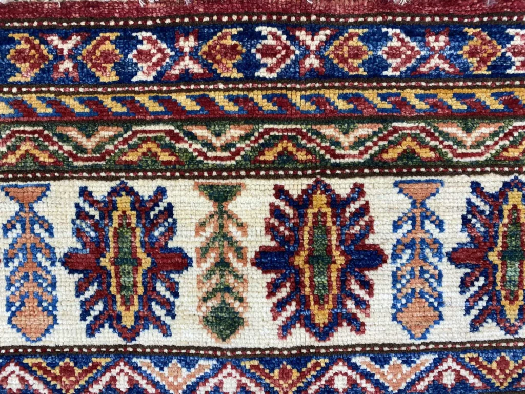 Orientteppich Kazak 233 x 186 cm Wolle handgeknüpft
