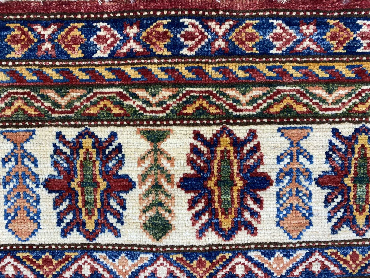 Orientteppich Kazak 233 x 186 cm Wolle handgeknüpft