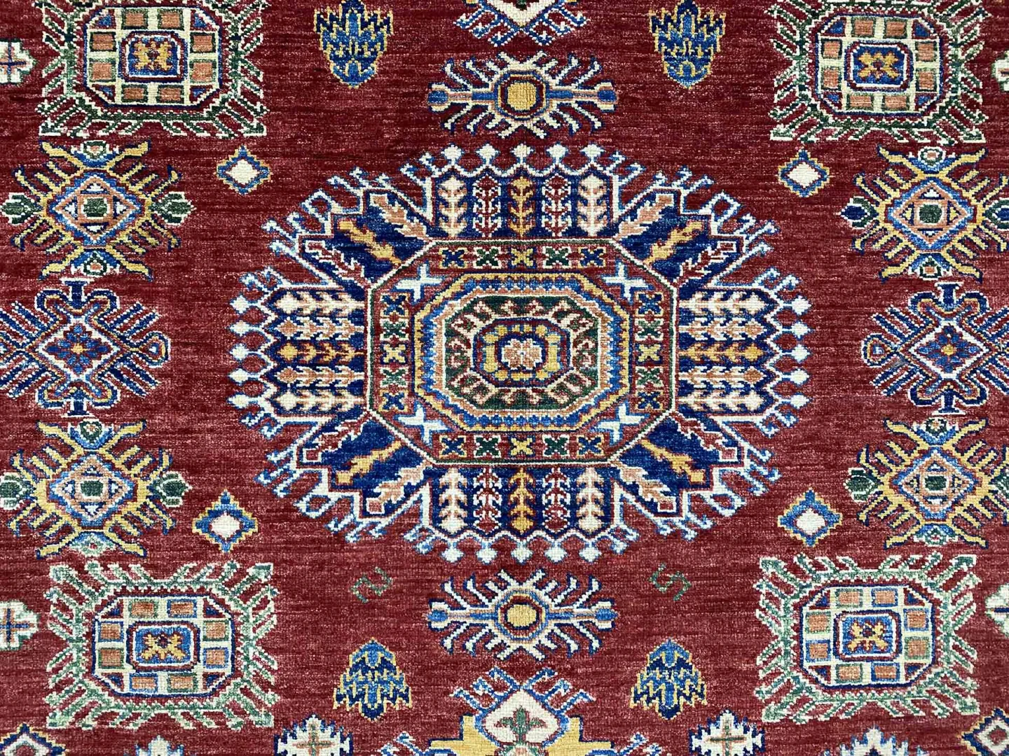Orientteppich Kazak 233 x 186 cm Wolle handgeknüpft
