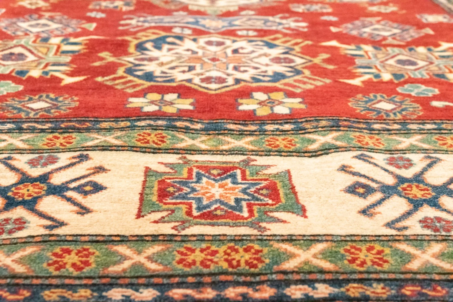 Orientteppich Kazak 253 x 188 cm Wolle handgeknüpft