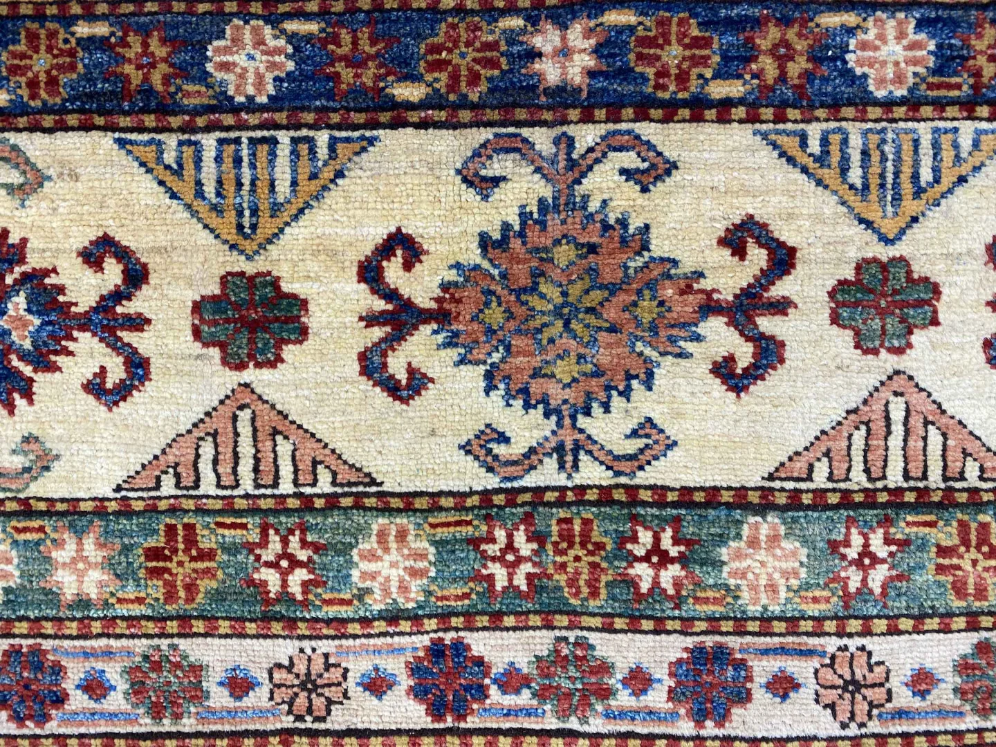 Orientteppich Kazak 315 x 221 cm Wolle handgeknüpft