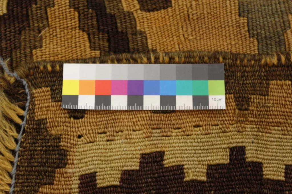 kelim-285-x-155-cm-gewebt-ohne-flor-mit-identischen-mustern-auf-vorder-1-6 Perserteppich Fars 285 x 155 cm Wolle handgewebt