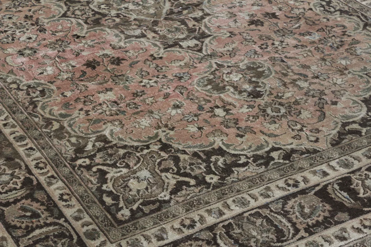Perserteppich 278 x 183 cm Wolle handgeknüpft