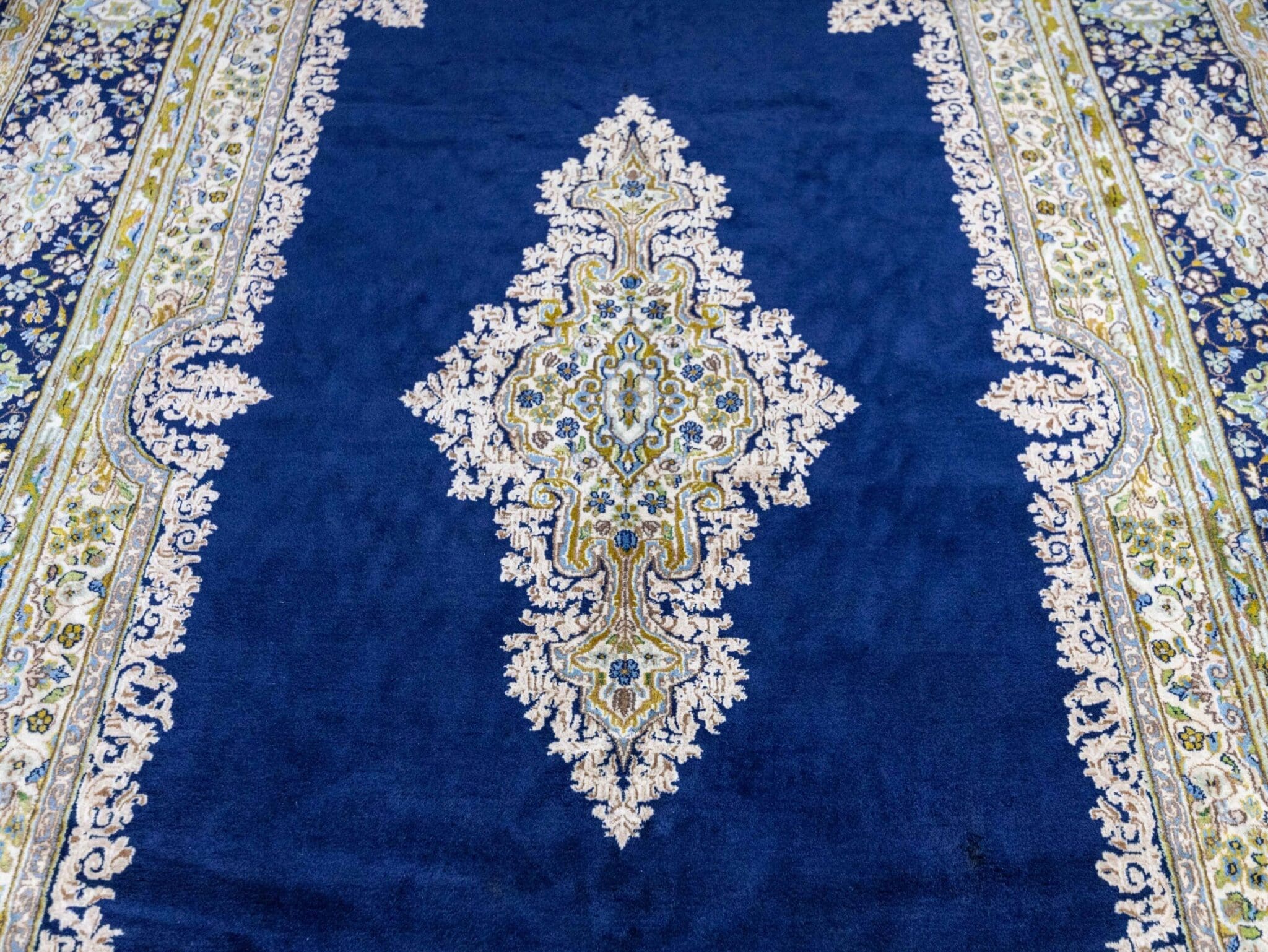 Perserteppich Kirman 350x250cm Wolle handgeknüpft
